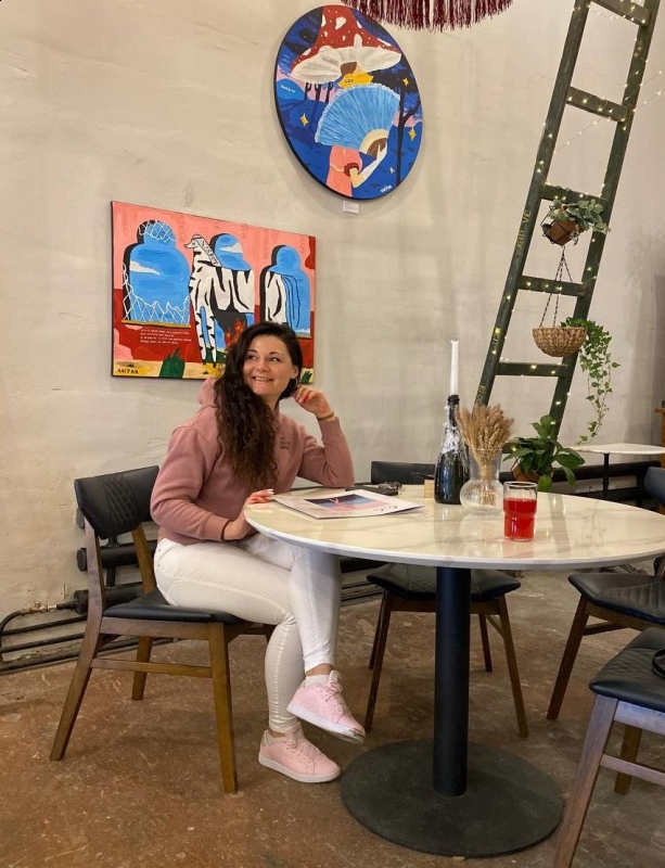 Photo de Anna / Réf. 93074 / Agence Amélie