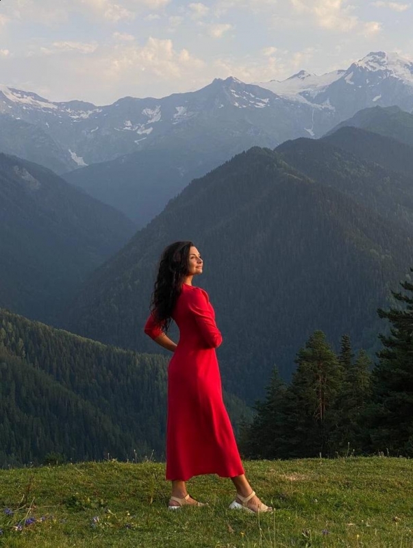 Photo de Anna / Réf. 93074 / Agence Amélie