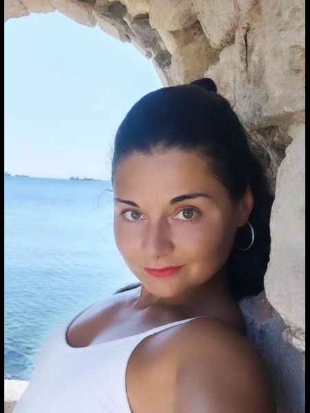 Anna / Réf. 93074 / Adhérente Agence Amélie