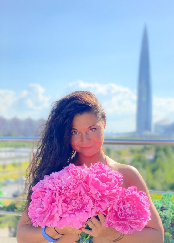 Photo de Anna / Réf. 93074 / Agence Amélie