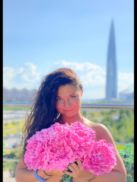 Anna / Réf. 93074 / Adhérente Agence Amélie