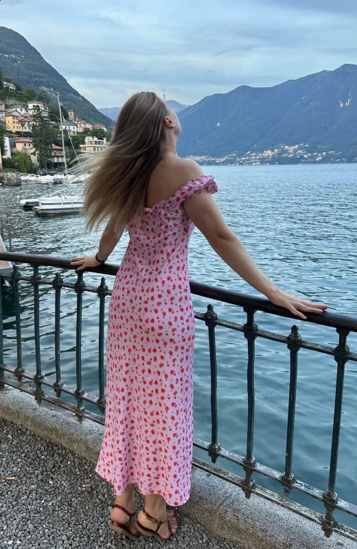 Photo de Elena (Milan) / Réf. 93080 / Agence Amélie