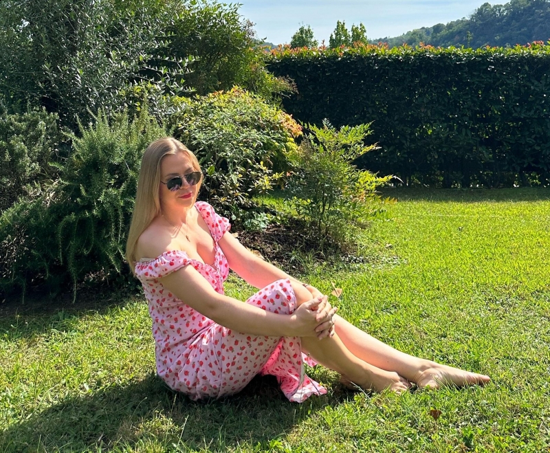 Photo de Elena (Milan) / Réf. 93080 / Agence Amélie