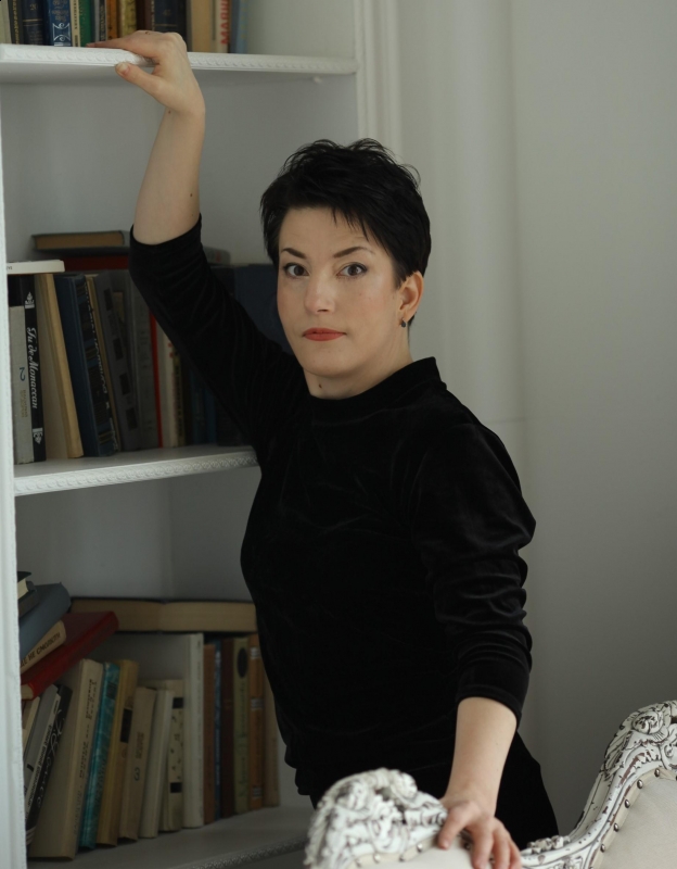 Photo de Ludmila / Réf. 93082 / Agence Amélie