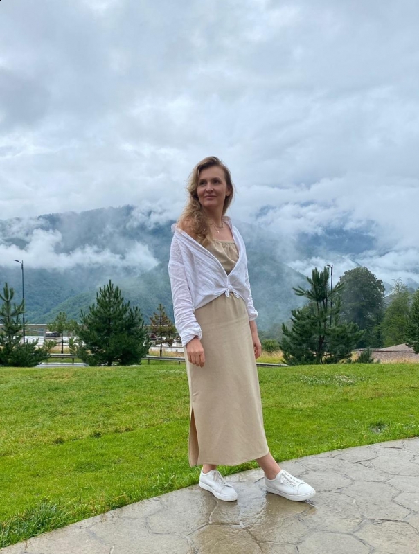 Photo de Natalia (souvent Paris) / Réf. 93091 / Agence Amélie