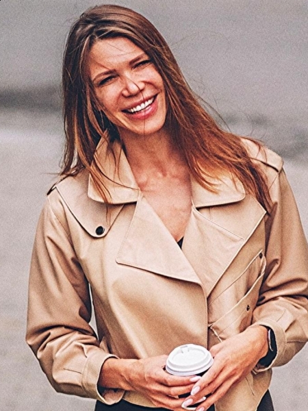 Ksenia / Réf. 93099 / Adhérente Agence Amélie