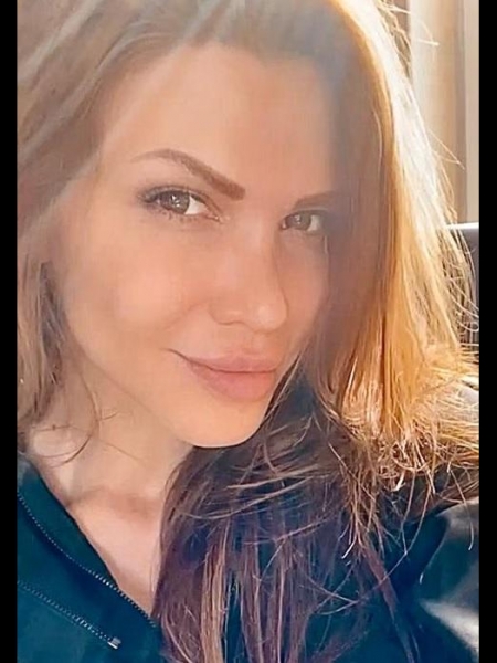 Ksenia / Réf. 93099 / Adhérente Agence Amélie