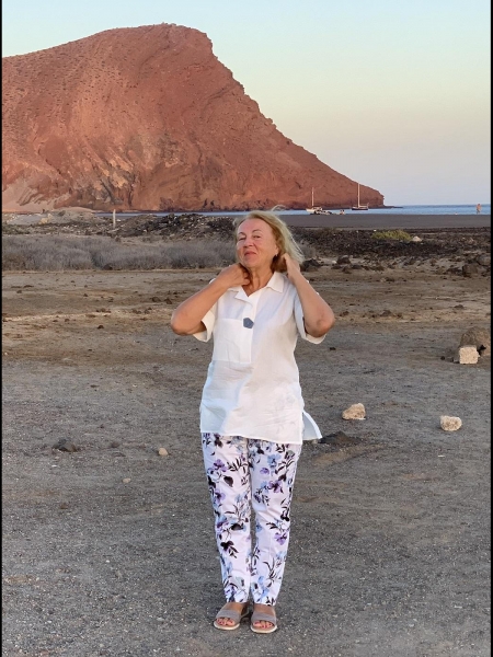 Liubov (Espagne) / Réf. 93097 / Adhérente Agence Amélie