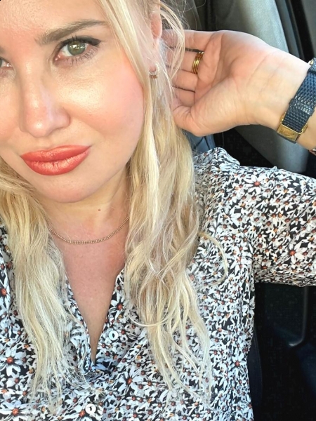 Irina / Réf. 93104 / Adhérente Agence Amélie