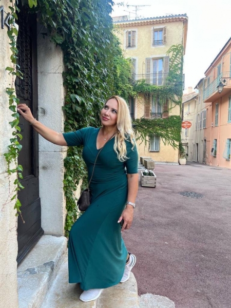 Irina / Réf. 93104 / Adhérente Agence Amélie