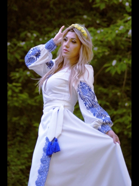 Maryna (Brest) / Réf. 93105 / Adhérente Agence Amélie