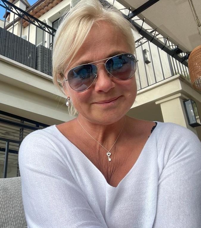 Photo de Tatiana (Cannes) / Réf. 93108 / Agence Amélie