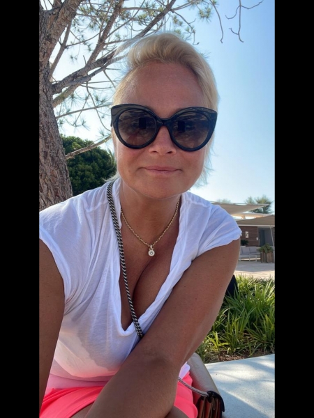 Tatiana (Cannes) / Réf. 93108 / Adhérente Agence Amélie