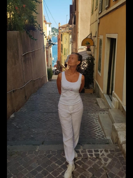 Larissa (Italie) / Réf. 93116 / Adhérente Agence Amélie