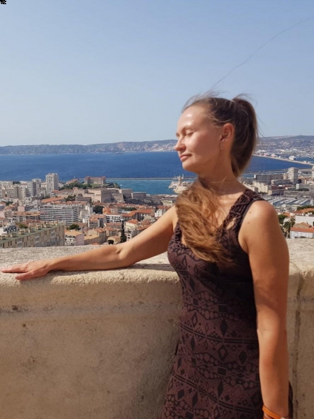 Larissa (Italie) / Réf. 93116 / Adhérente Agence Amélie