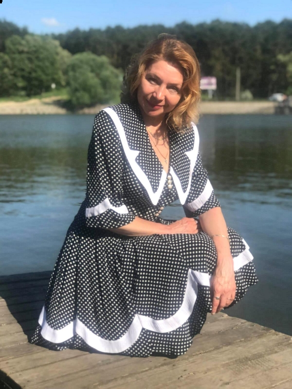 Photo de Tatyana / Réf. 93118 / Agence Amélie