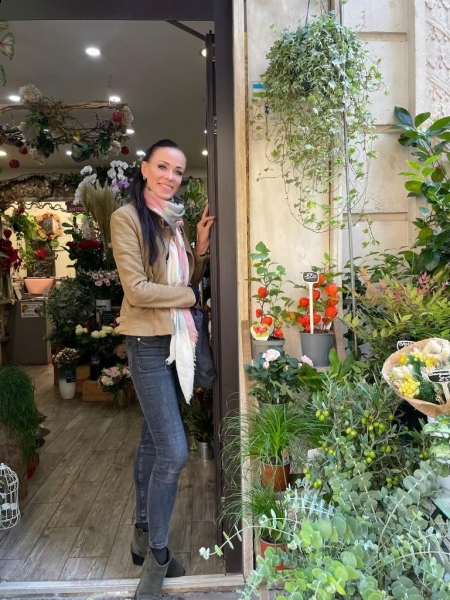 Valentyna (Paris) / Réf. 93120 / Adhérente Agence Amélie