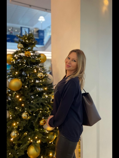 Marina (Paris) / Réf. 93124 / Adhérente Agence Amélie