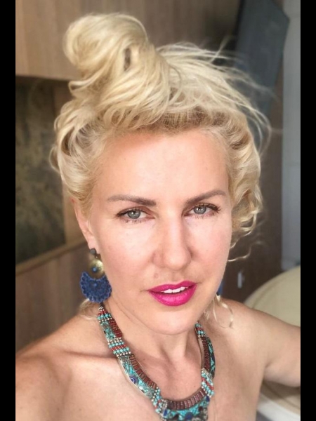 Svetlana / Réf. 93133 / Adhérente Agence Amélie