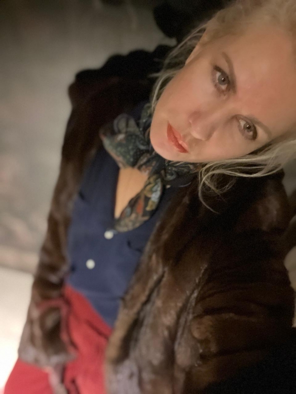 Photo de Svetlana / Réf. 93133 / Agence Amélie