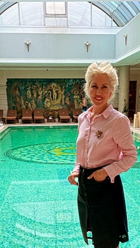 Photo de Svetlana / Réf. 93133 / Agence Amélie