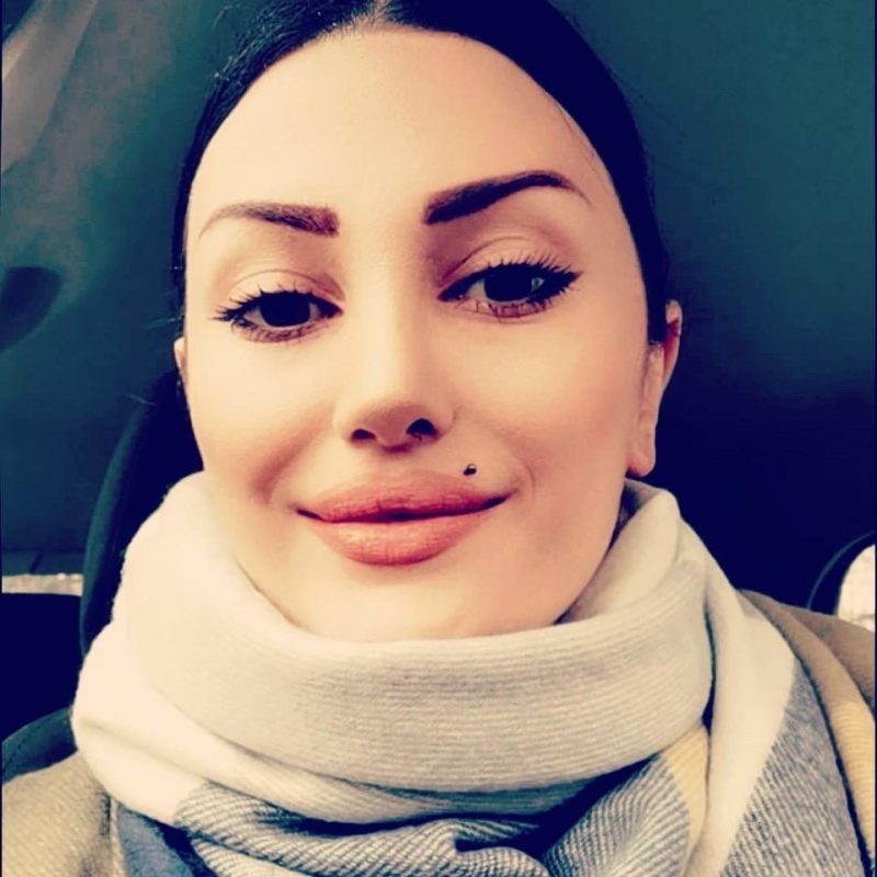 Photo de Liana (Paris) / Réf. 93138 / Agence Amélie