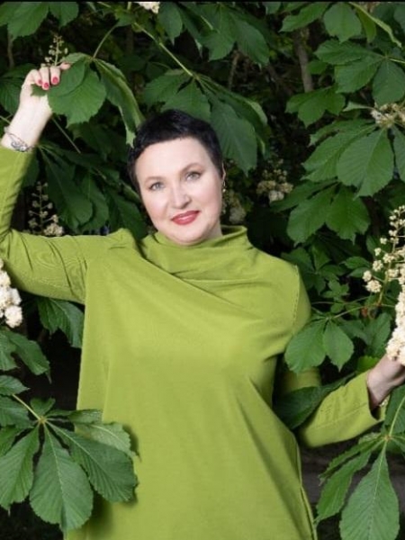 Alexandra (Toulouse) / Réf. 93142 / Adhérente Agence Amélie