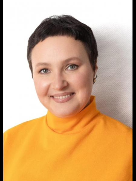 Alexandra (Toulouse) / Réf. 93142 / Adhérente Agence Amélie