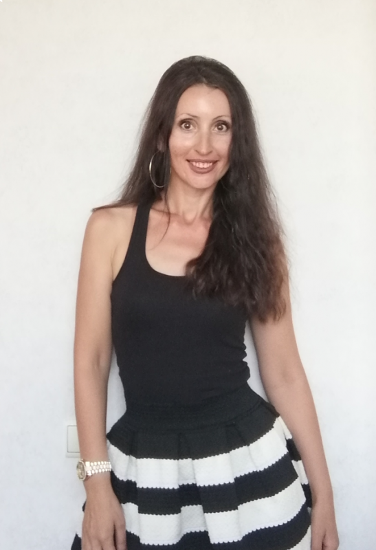 Photo de Natalya (Fribourg) / Réf. 93145 / Agence Amélie