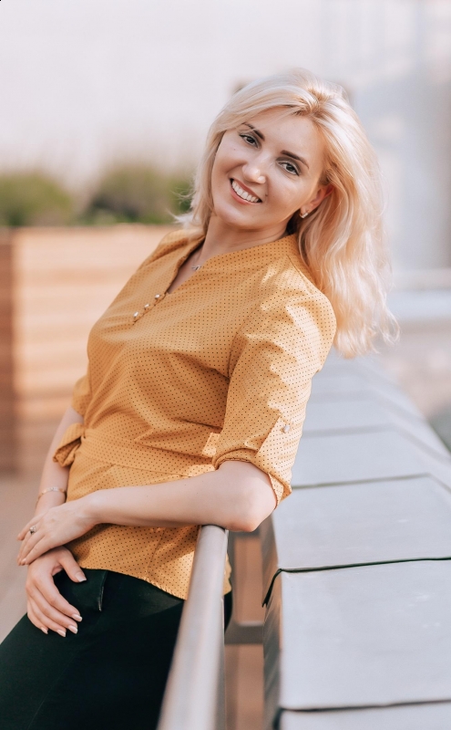 Photo de Anna (Paris) / Réf. 93146 / Agence Amélie