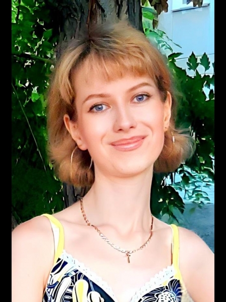 Elena / Réf. 93158 / Adhérente Agence Amélie