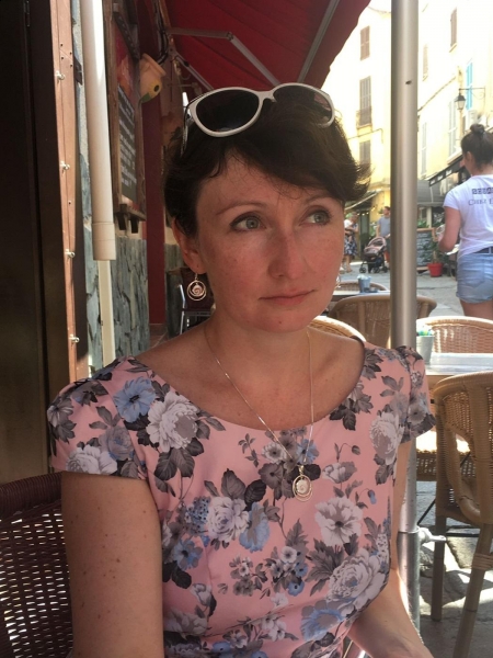 Iryna (Bruxelles) / Réf. 93161 / Adhérente Agence Amélie