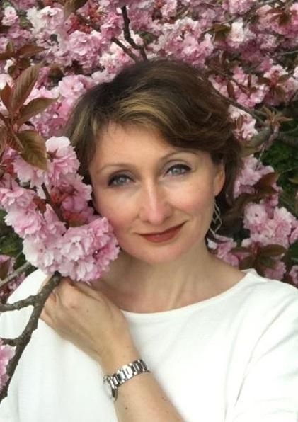 Photo de Iryna (Bruxelles) / Réf. 93161 / Agence Amélie