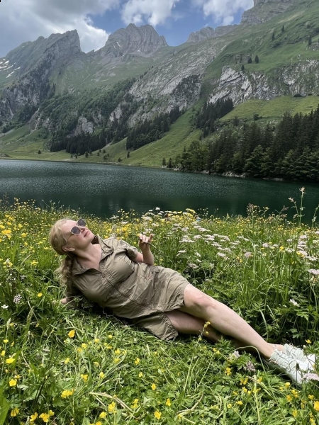Elena (Zurich) / Réf. 93163 / Adhérente Agence Amélie