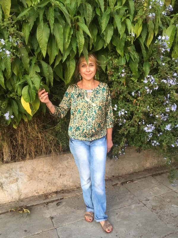 Photo de Svetlana (Paris) / Réf. 93206 / Agence Amélie