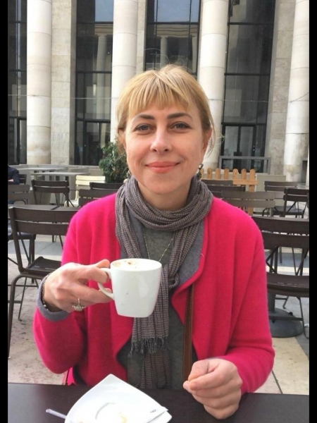 Svetlana (Paris) / Réf. 93206 / Adhérente Agence Amélie