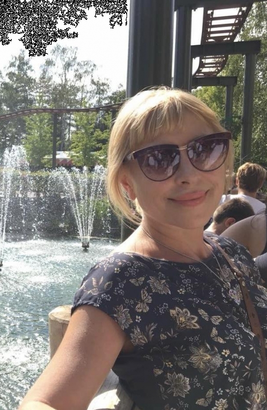 Photo de Svetlana (Paris) / Réf. 93206 / Agence Amélie