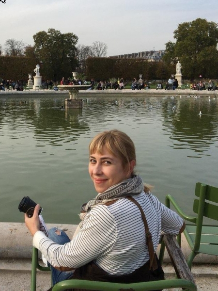 Svetlana (Paris) / Réf. 93206 / Adhérente Agence Amélie