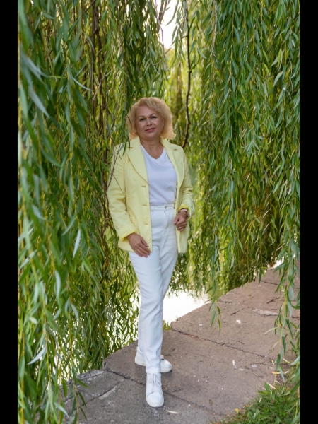 Lilia / Réf. 93224 / Adhérente Agence Amélie