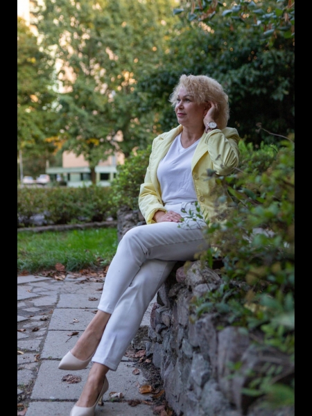 Lilia / Réf. 93224 / Adhérente Agence Amélie