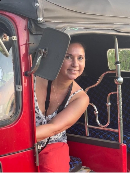 Anna (Genève) / Réf. 93239 / Adhérente Agence Amélie