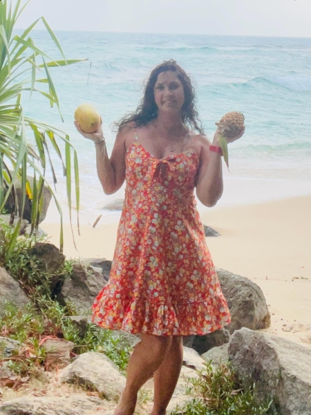 Anna (Genève) / Réf. 93239 / Adhérente Agence Amélie