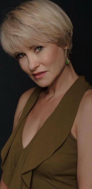 Photo de Elena (Zurich) / Réf. 93245 / Agence Amélie