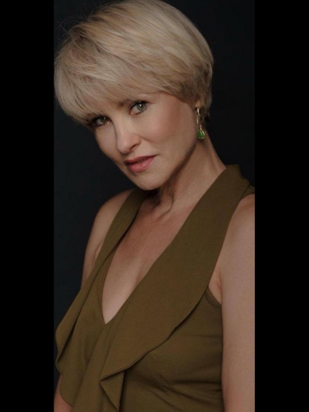 Elena (Zurich) / Réf. 93245 / Adhérente Agence Amélie