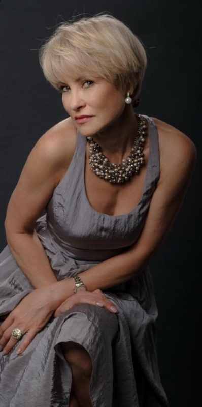 Photo de Elena (Zurich) / Réf. 93245 / Agence Amélie