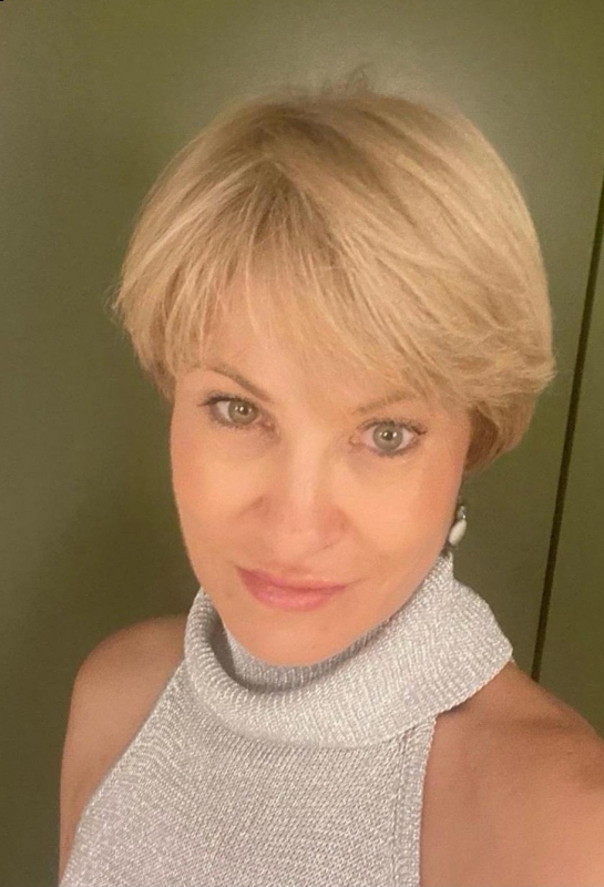 Photo de Elena (Zurich) / Réf. 93245 / Agence Amélie