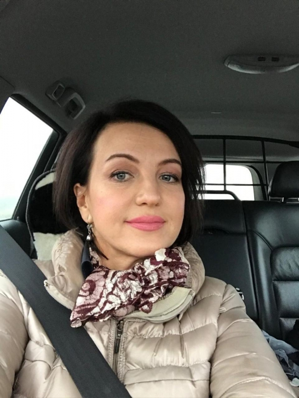 Photo de Inna / Réf. 93264 / Agence Amélie