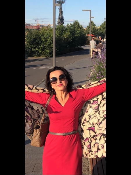 Inna / Réf. 93264 / Adhérente Agence Amélie