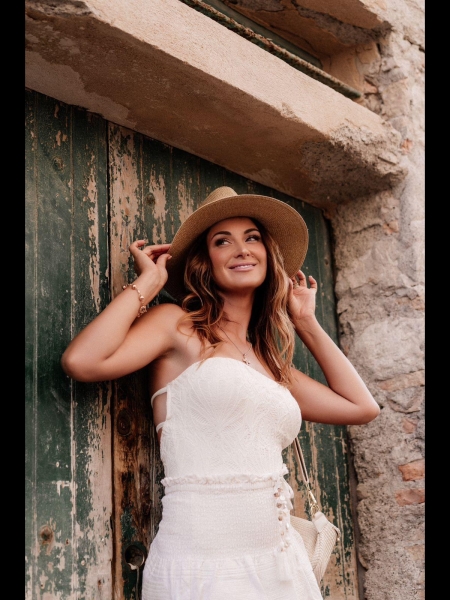 Iryna (Cannes) / Réf. 93280 / Adhérente Agence Amélie