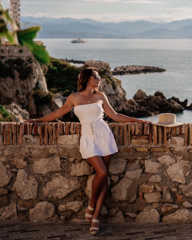 Photo de Iryna (Cannes) / Réf. 93280 / Agence Amélie